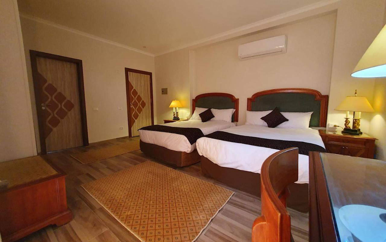 Kemet Boutique Hotel Nazlet el-Sîsi Buitenkant foto